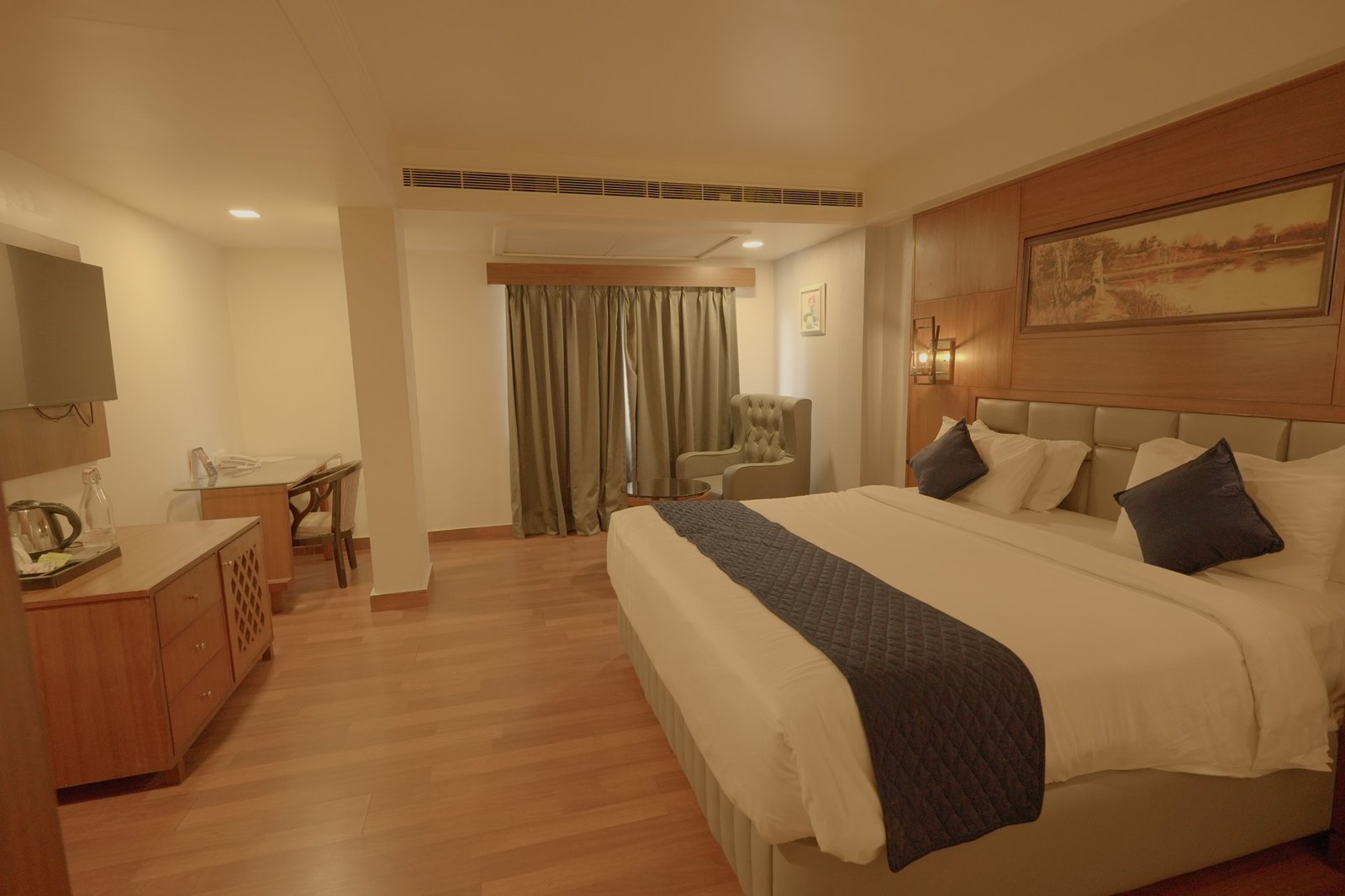 Grand Kasani suite interior
