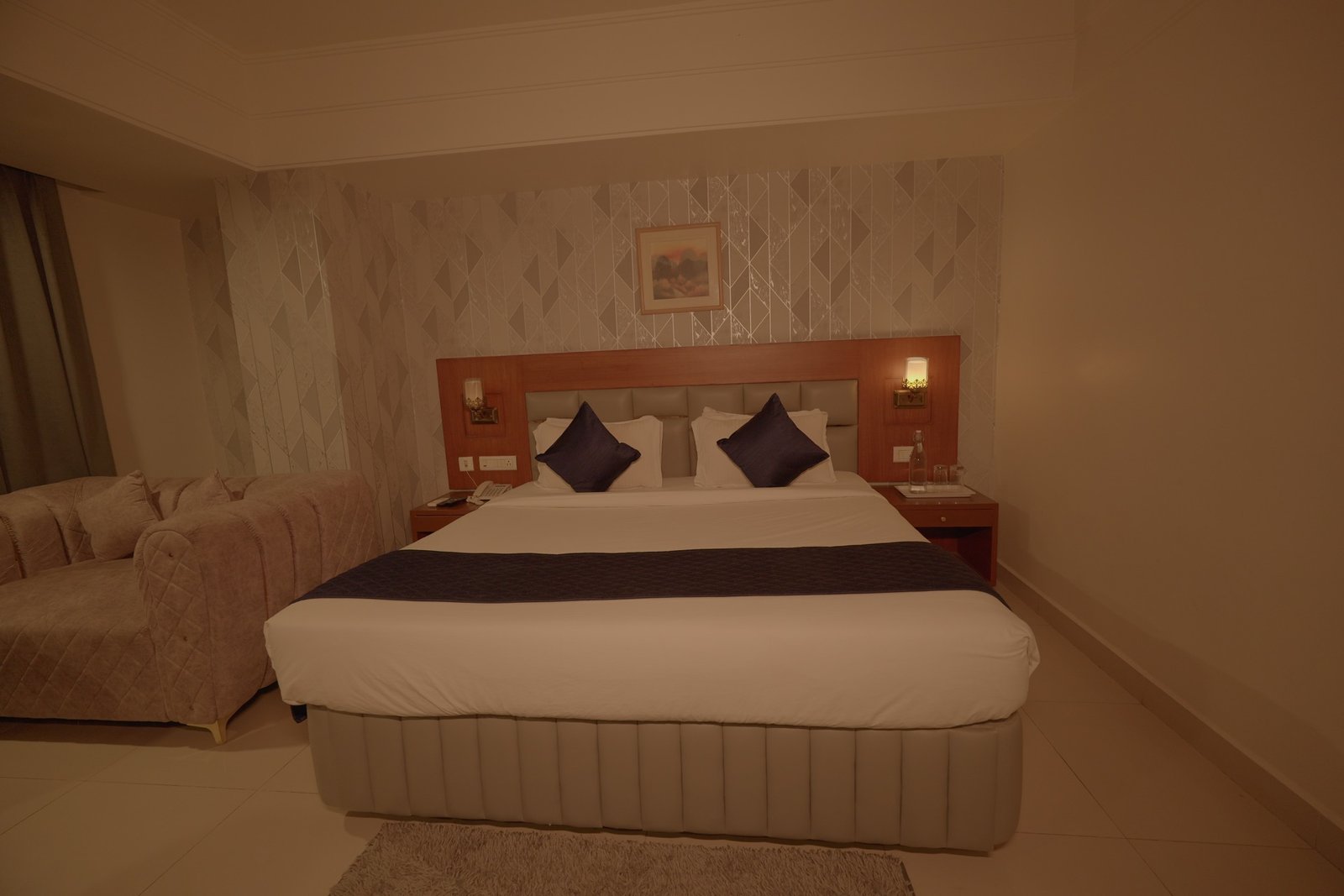 Premium king room